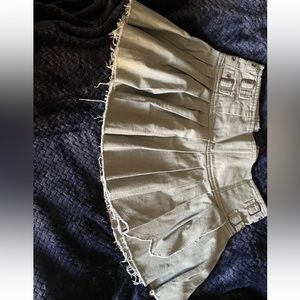 forever 21 mini pleated skirt